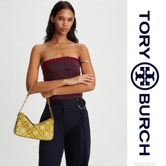 T MONOGRAM EMBOSSED STUDIO BAG - Picture 11 of 12